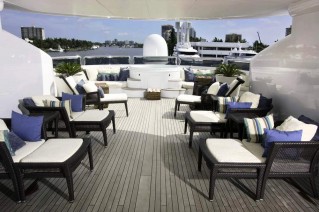 AZTECA II -  Sun deck